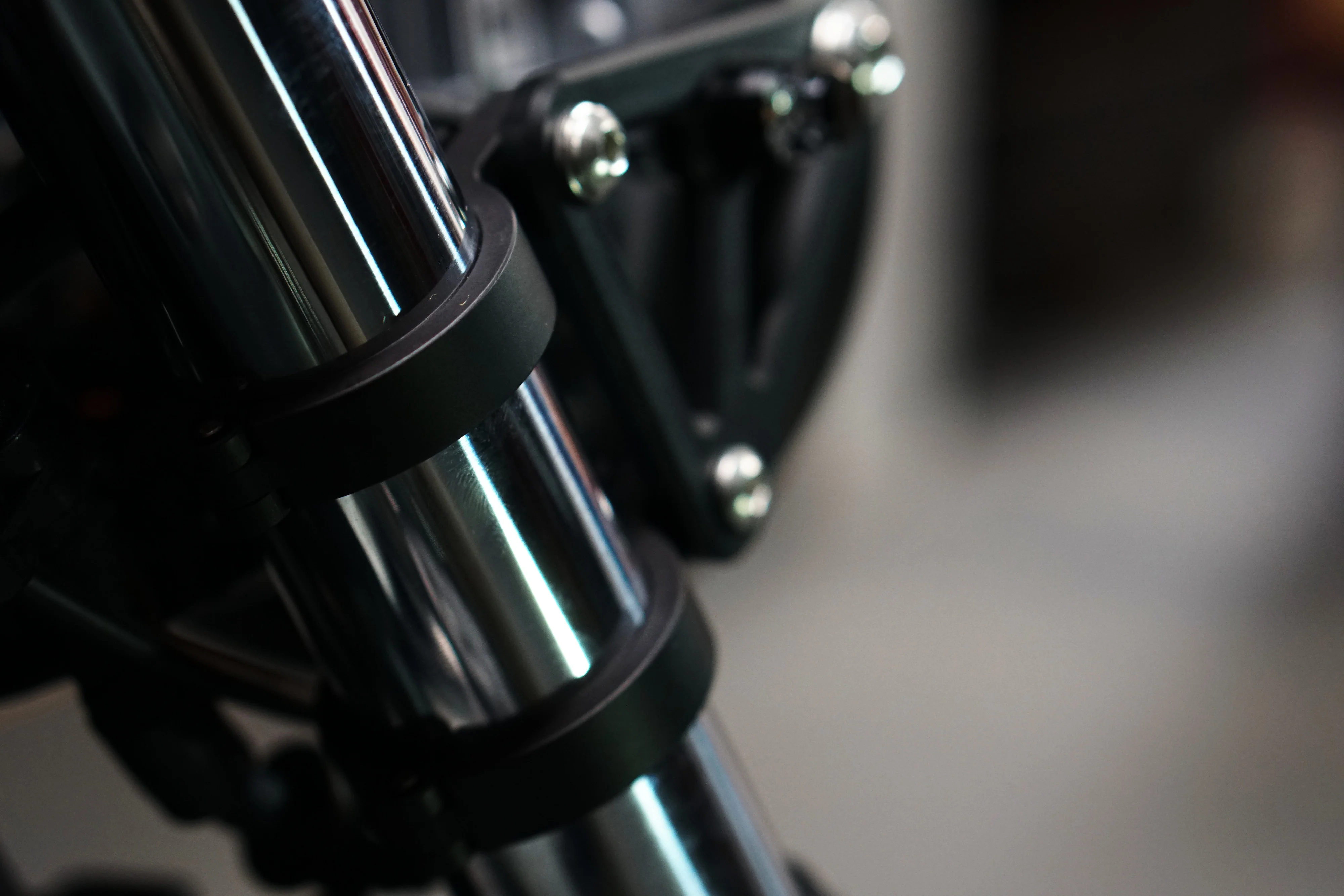 41 MM Hinged Fork Clamps - Image 6