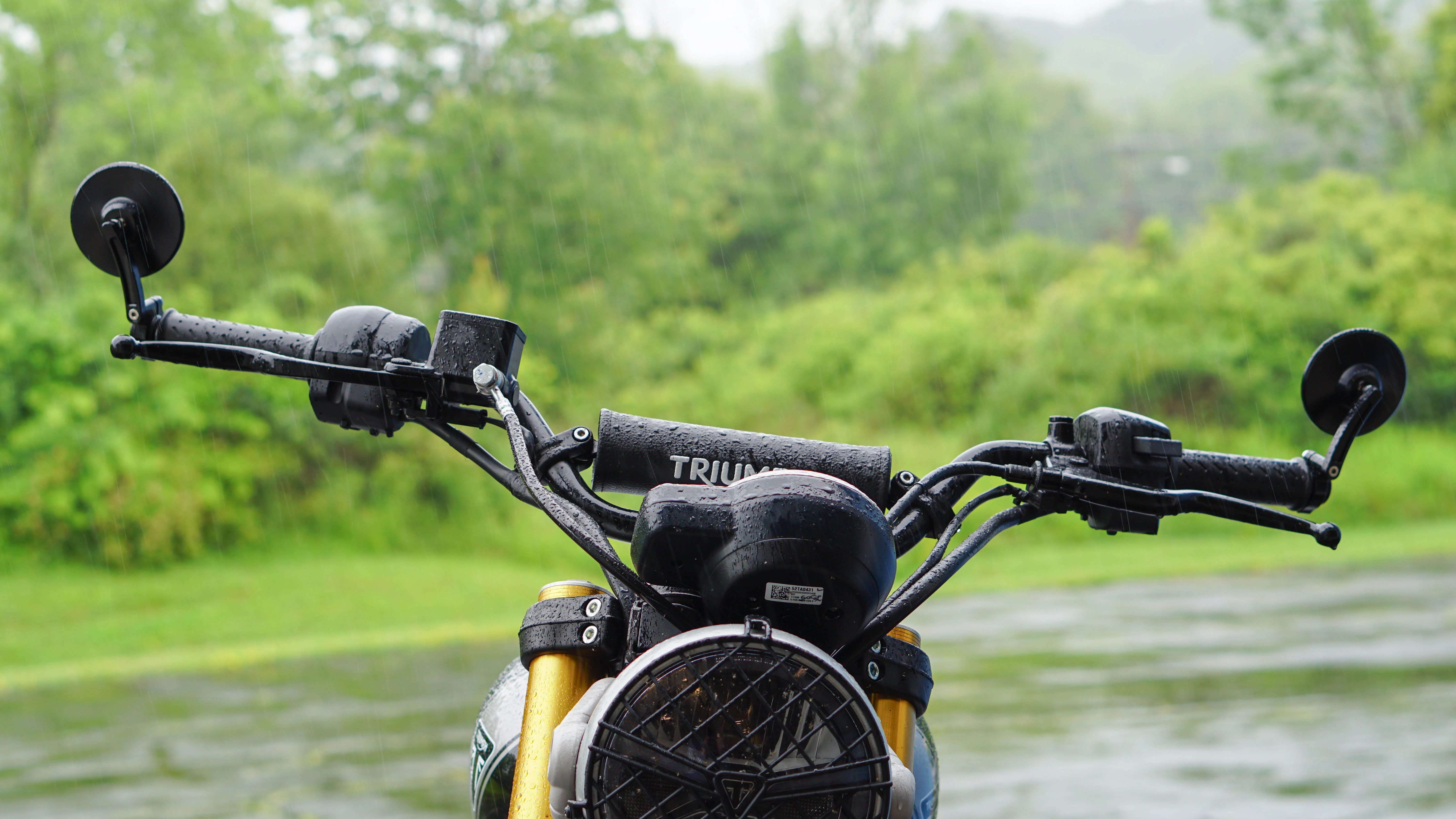 Triumph Speed 400 & Scrambler 400 X Bar End Mirror Kits - Image 4