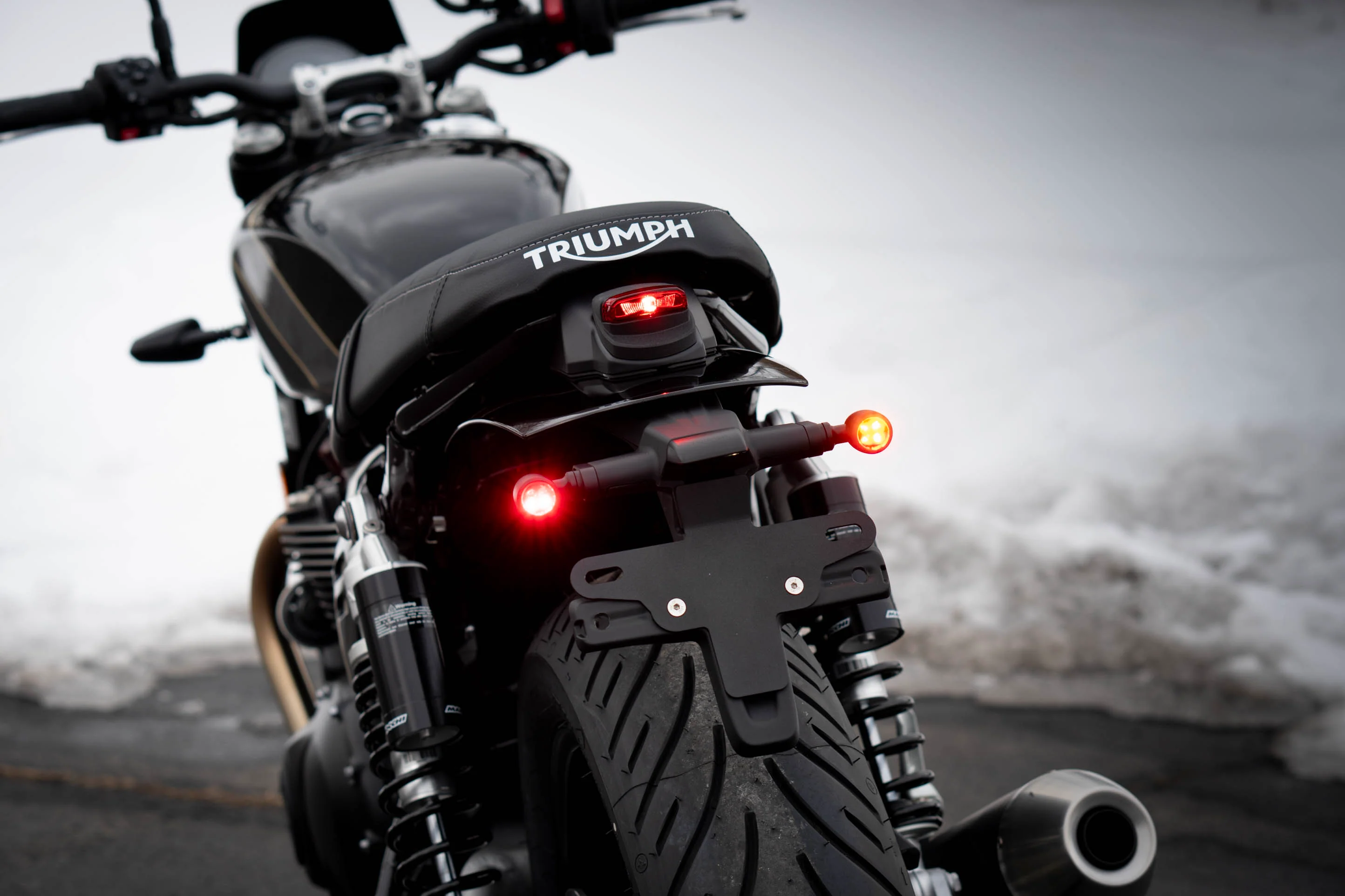 Brogue Moto Classic Turn Signal - 3 in 1 - Run / Brake / Turn - Image 2