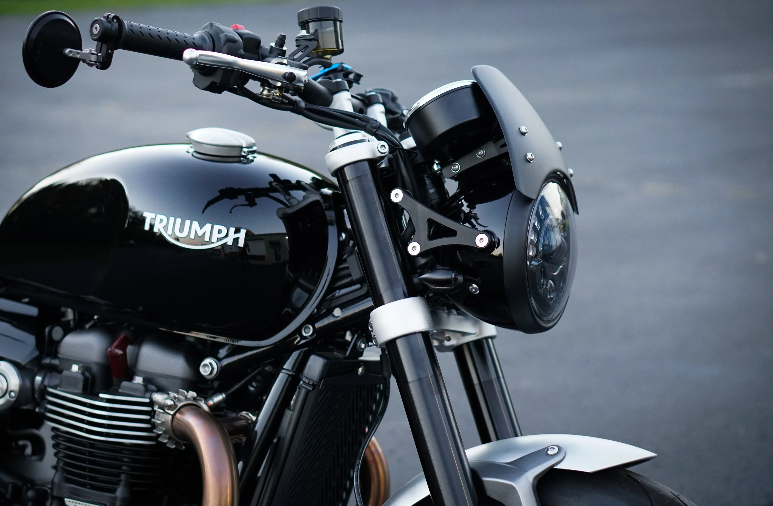 Triumph Speed Twin 1200 Machined Headlight Bracket Kit - 2021-2024 - Image 10