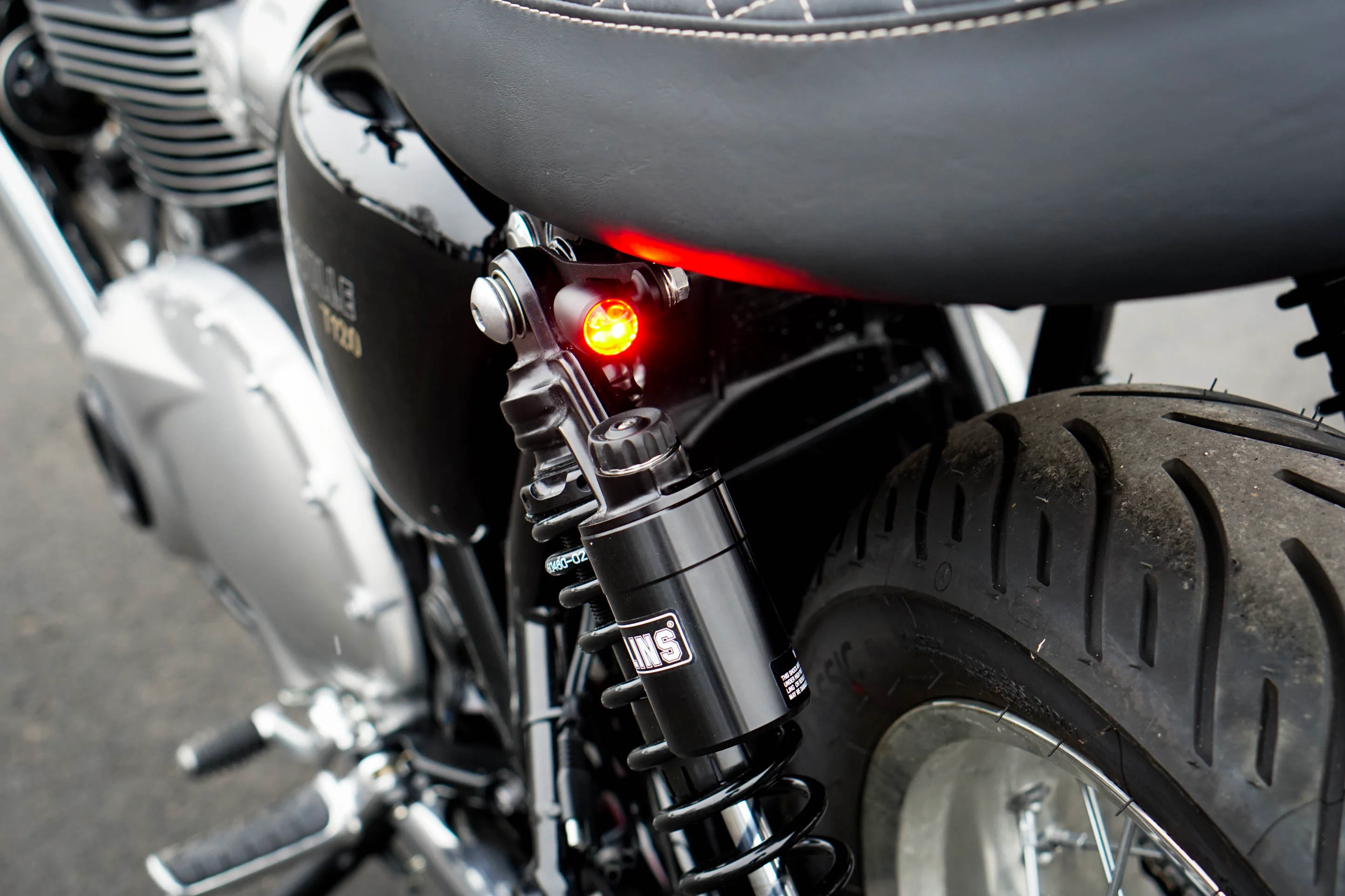 Fender Eliminator + Side Axle Mount License Plate Complete Kit – Triumph T100 & T120, Street Twin, Street Scrambler, Speed Twin 900 - Image 8
