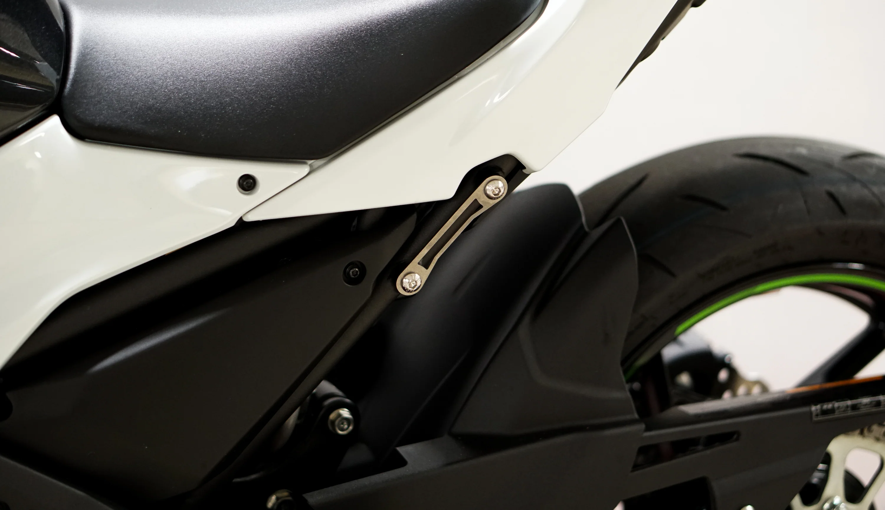 Kawasaki Ninja 650 / Z650 2017-2026 Footrest Blanking Plate Kit - Image 5
