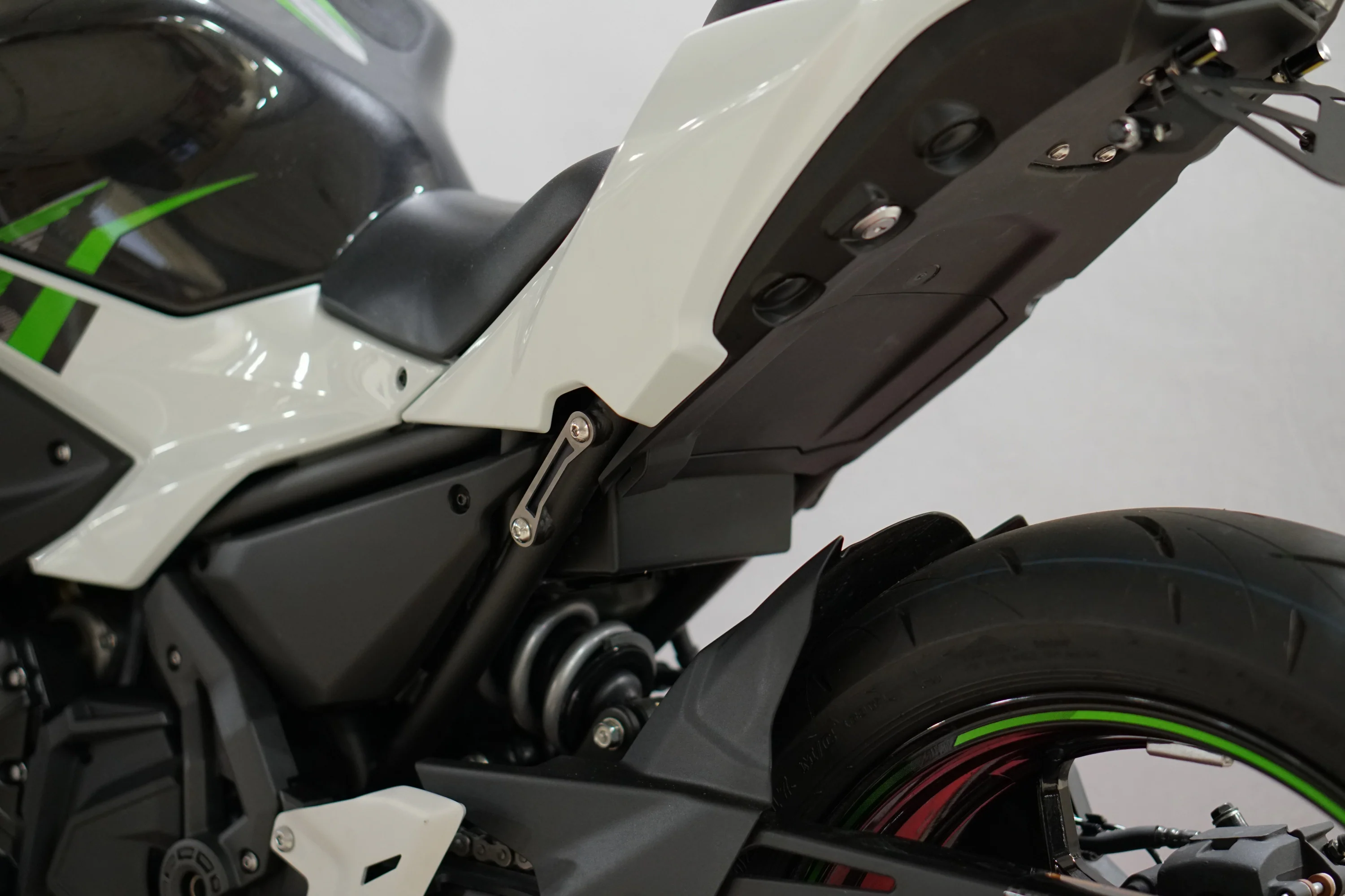 Kawasaki Ninja 650 / Z650 2017-2026 Footrest Blanking Plate Kit - Image 6