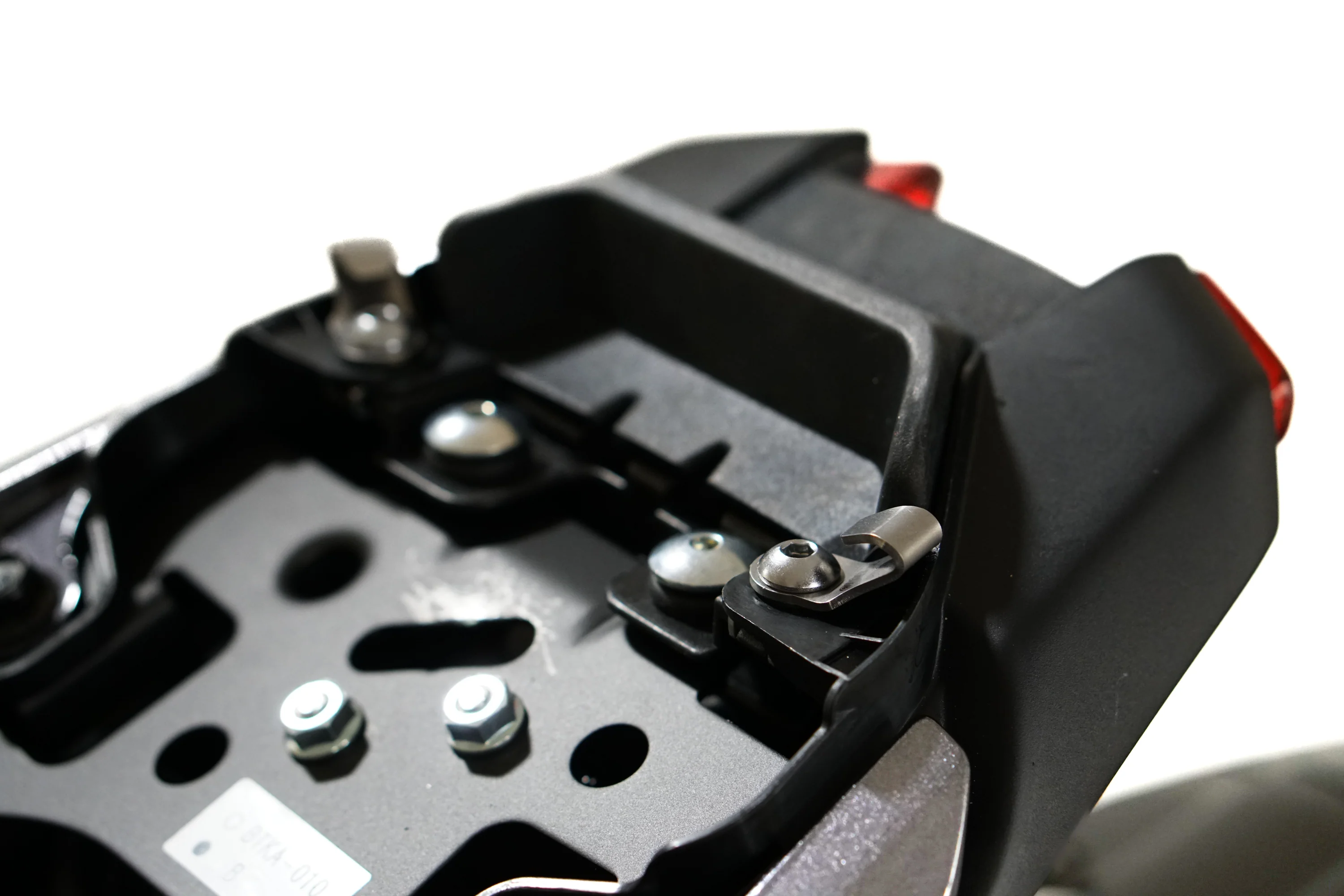 MT-07 Helmet Hook (lock) 2018-2024 - Image 6