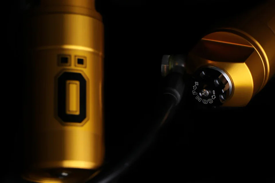 Ohlins HD 779 - STX 36 Twin Blackline 13in Shocks - Harley Twin Bagger Shocks - Image 8