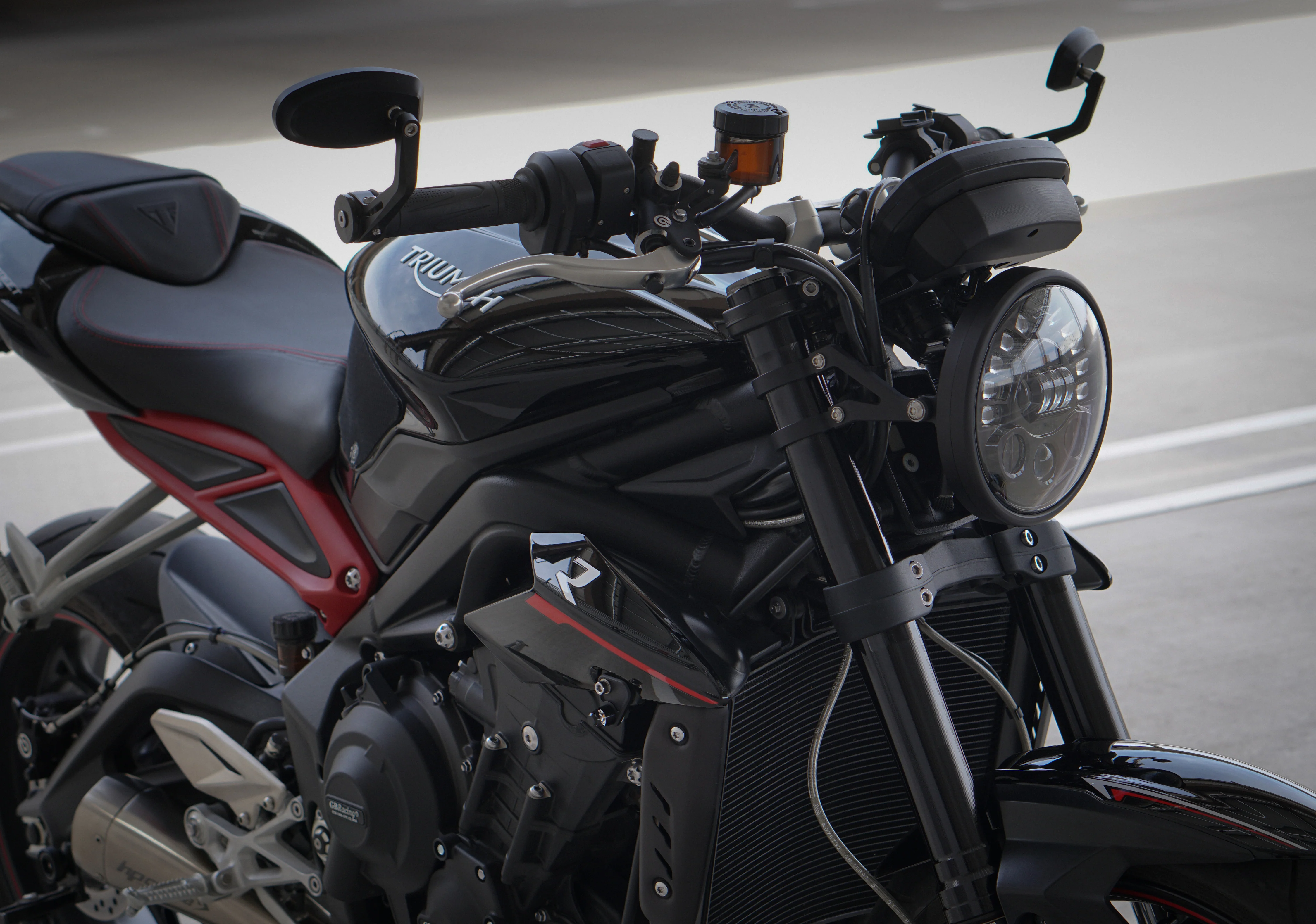 Street Triple 765 - Brogue Collective - 7" LED Naked Headlight Kit - Image 5