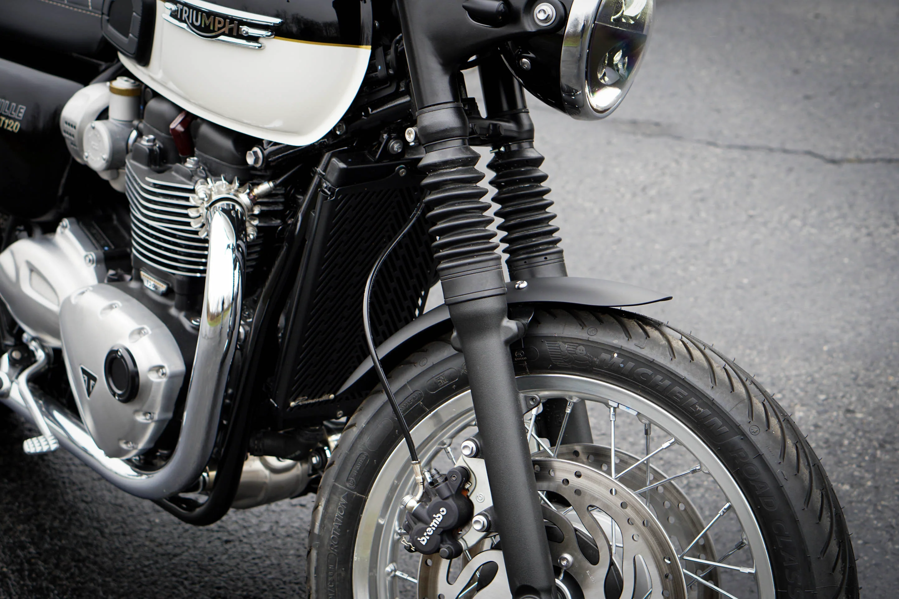 Short Aluminum Front Fender for Triumph Bonneville | 2016+ T100, T120, Street Twin, Street Scrambler - Image 8