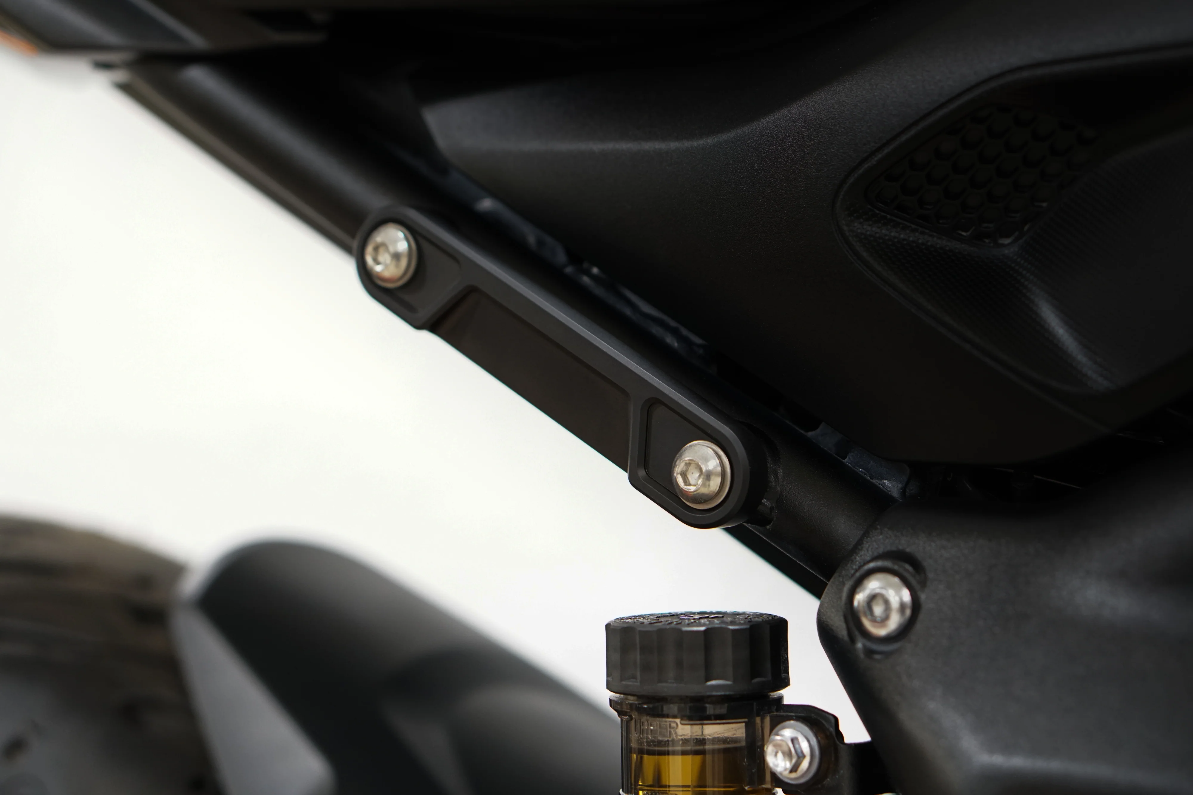 Triumph Trident 660 Pillion Delete Block Off Kit - Image 7