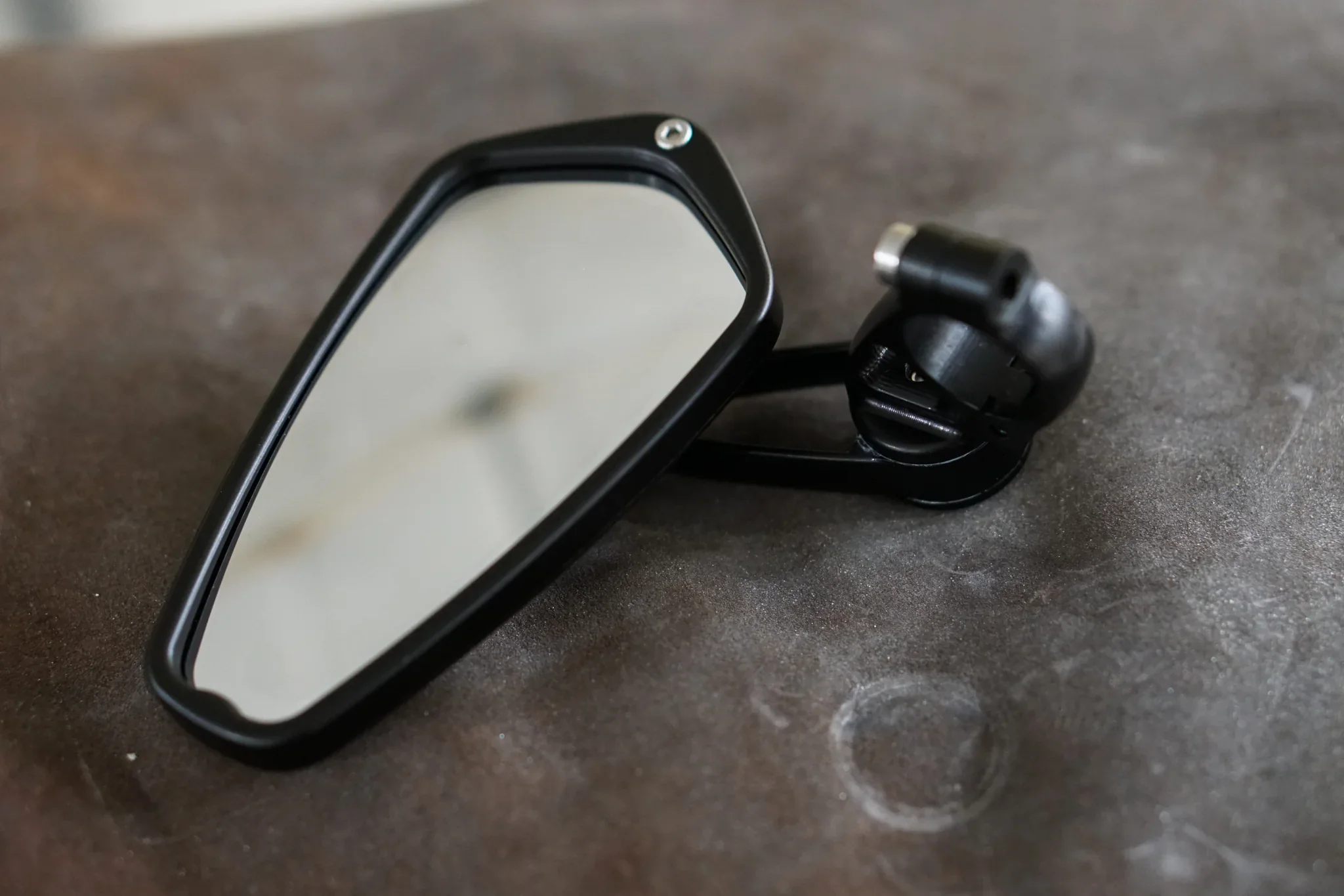Triumph Bar End Finishers & Mirror Kits - 1” to 7/8" Adapter - Handlebar Triumph Models – Bobber, Speedmaster, T100 & T120 - Image 10