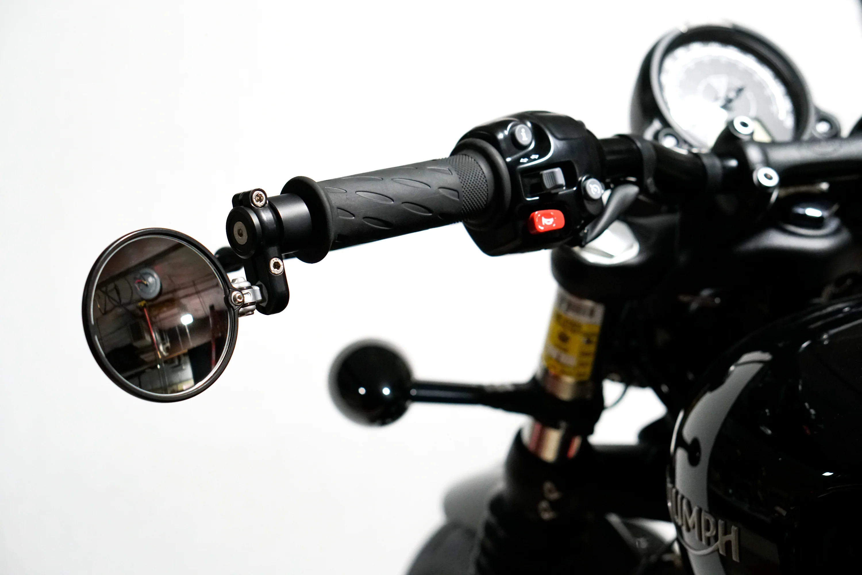 Triumph Bar End Finishers & Mirror Kits - 1” to 7/8" Adapter - Handlebar Triumph Models – Bobber, Speedmaster, T100 & T120 - Image 6