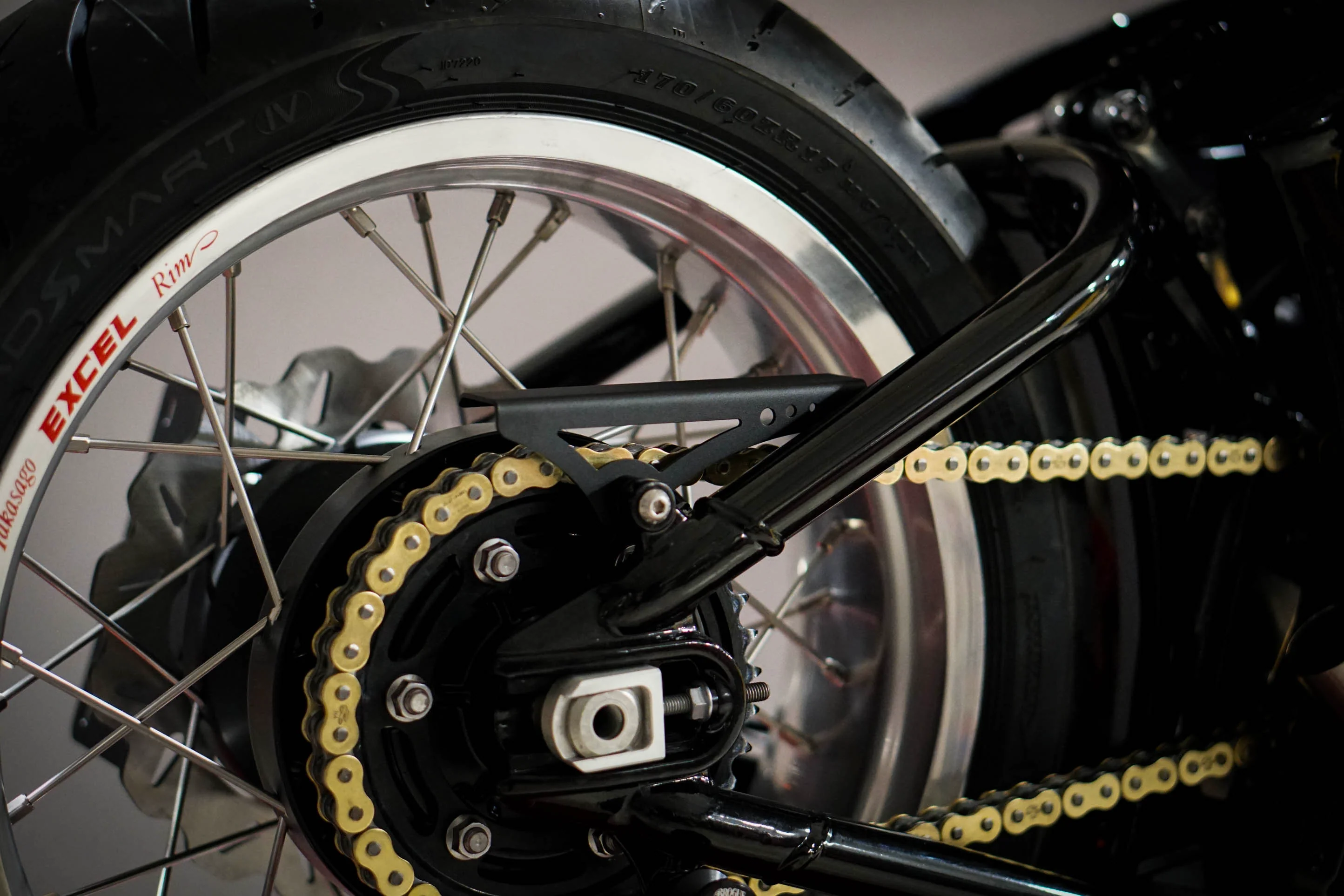 Triumph Bobber Short Chain Guard - 2017+ - Brogue Moto - Image 3