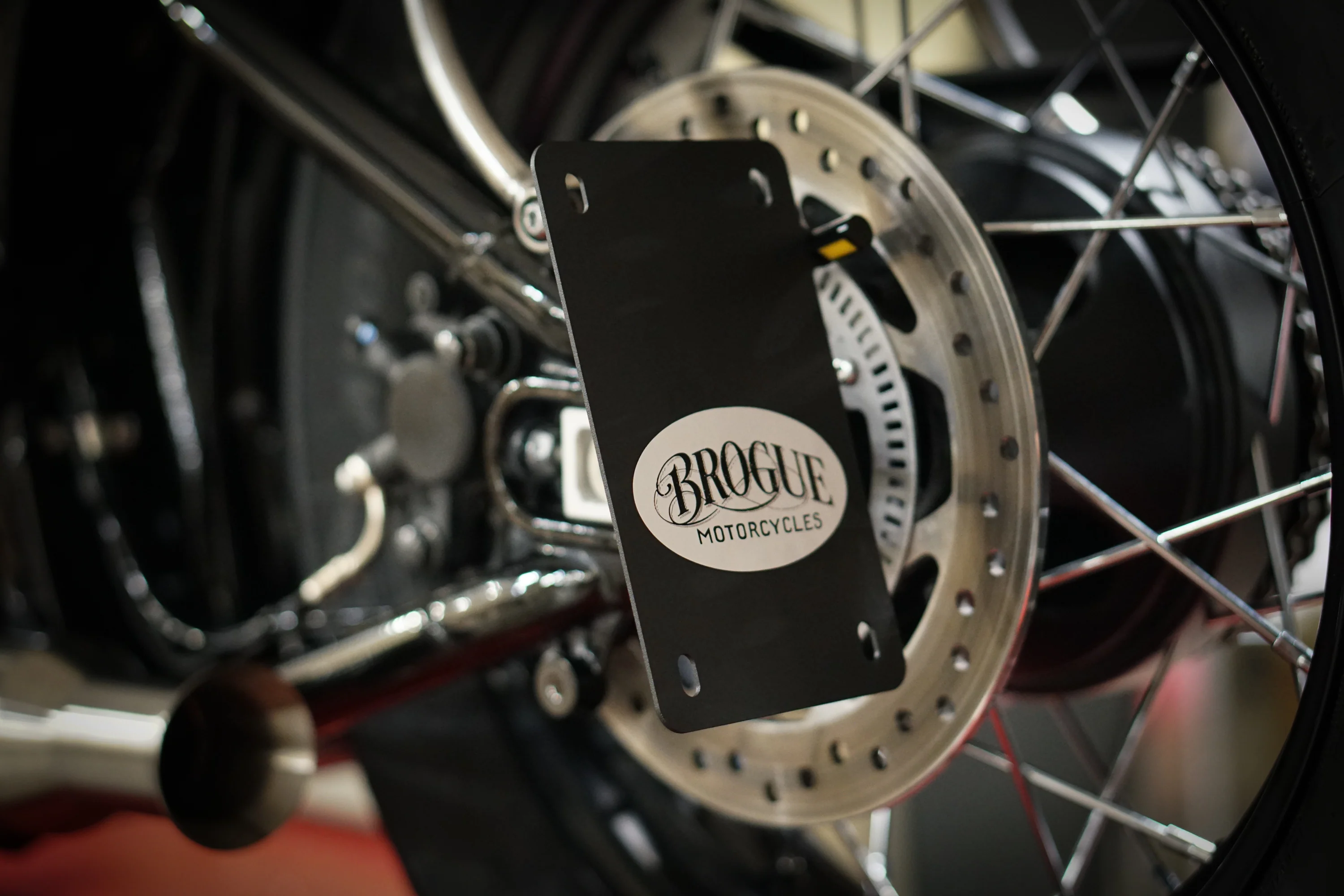 Triumph Side Axle Mount License Plate Bracket - Fits All 2016+ Triumph Classics Including Bobber - Speed Twin - Thruxton - Speedmaster - Image 9