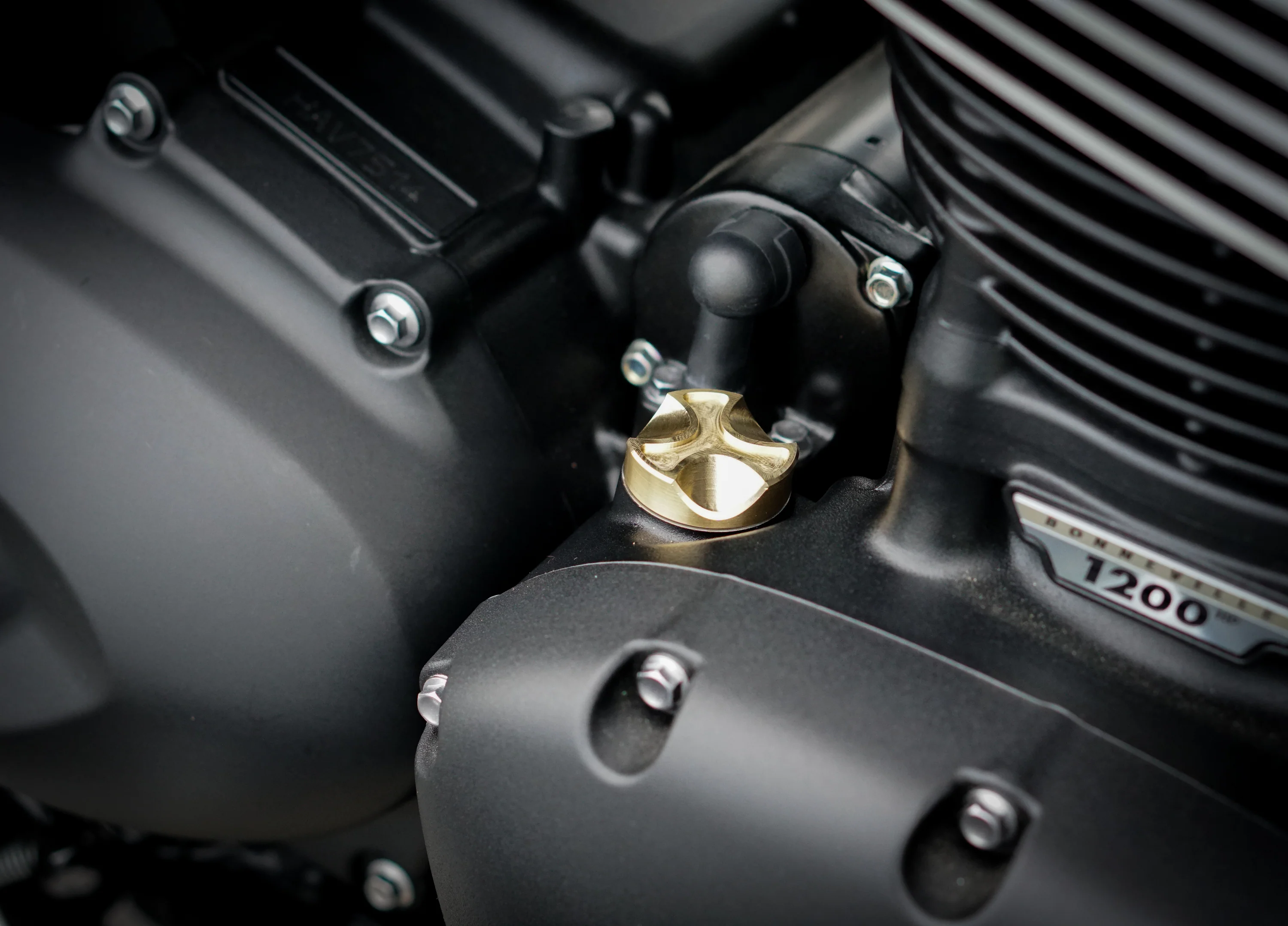Triumph Machined Brass Oil Filler Cap - Brogue Moto - Image 5