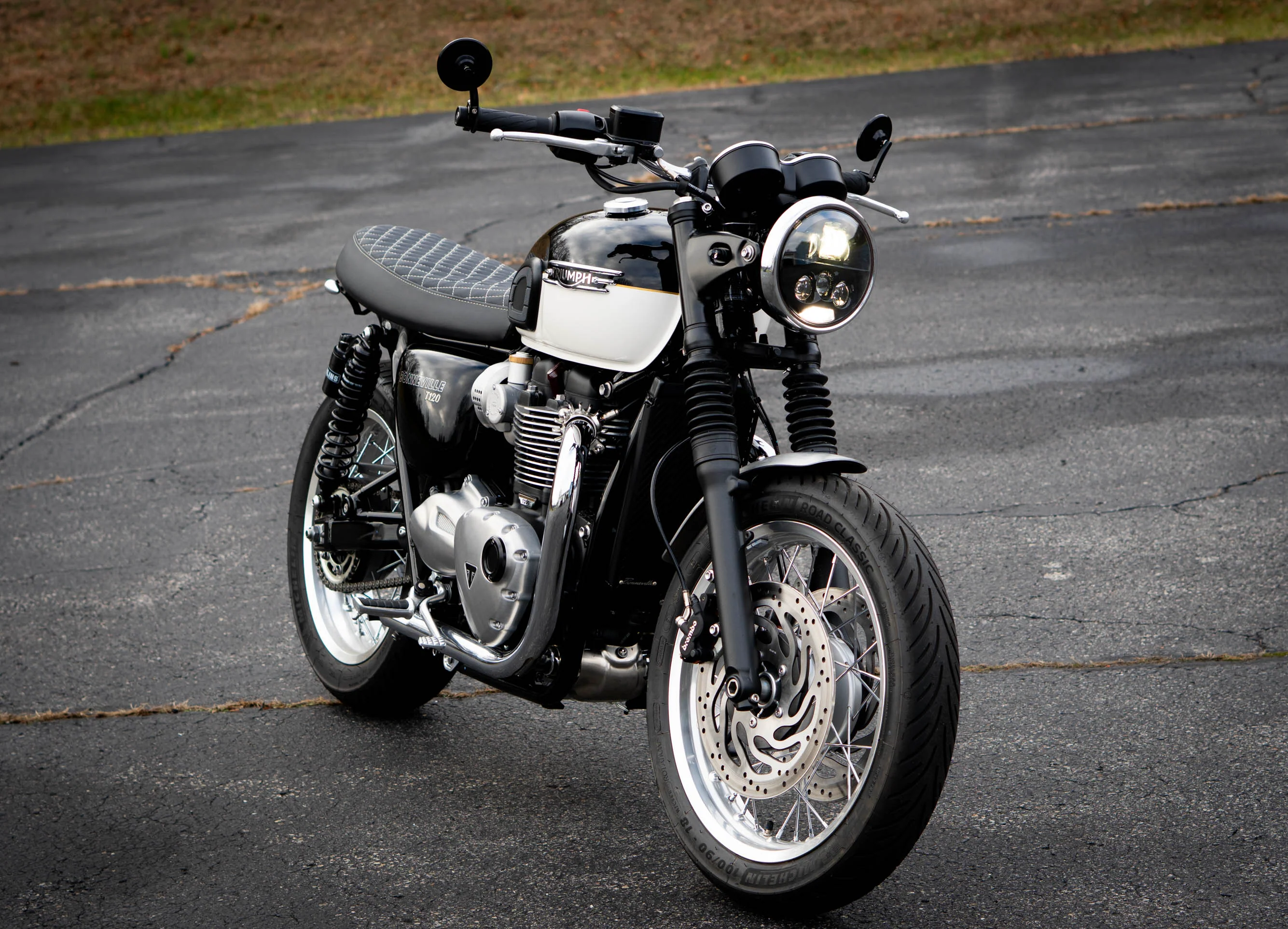 Triumph Modern Classic JW Speaker 7" - 8780 EVO S LED Headlight Kit - 2016+ Thruxton - Scrambler - Bonneville T100 - T120 - Speed Twin - Street Twin - Image 2