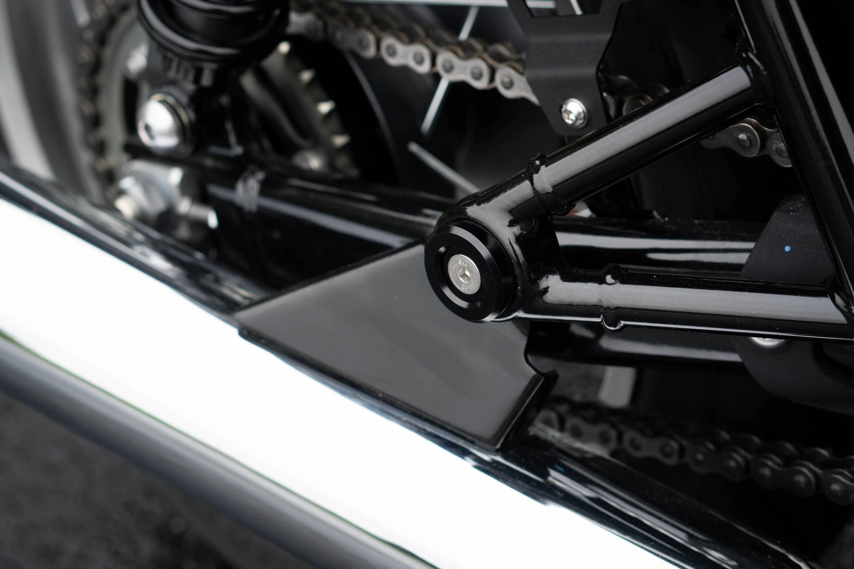 Triumph Passenger Peg Delete Kit - Triumph Classics - Brogue Moto
