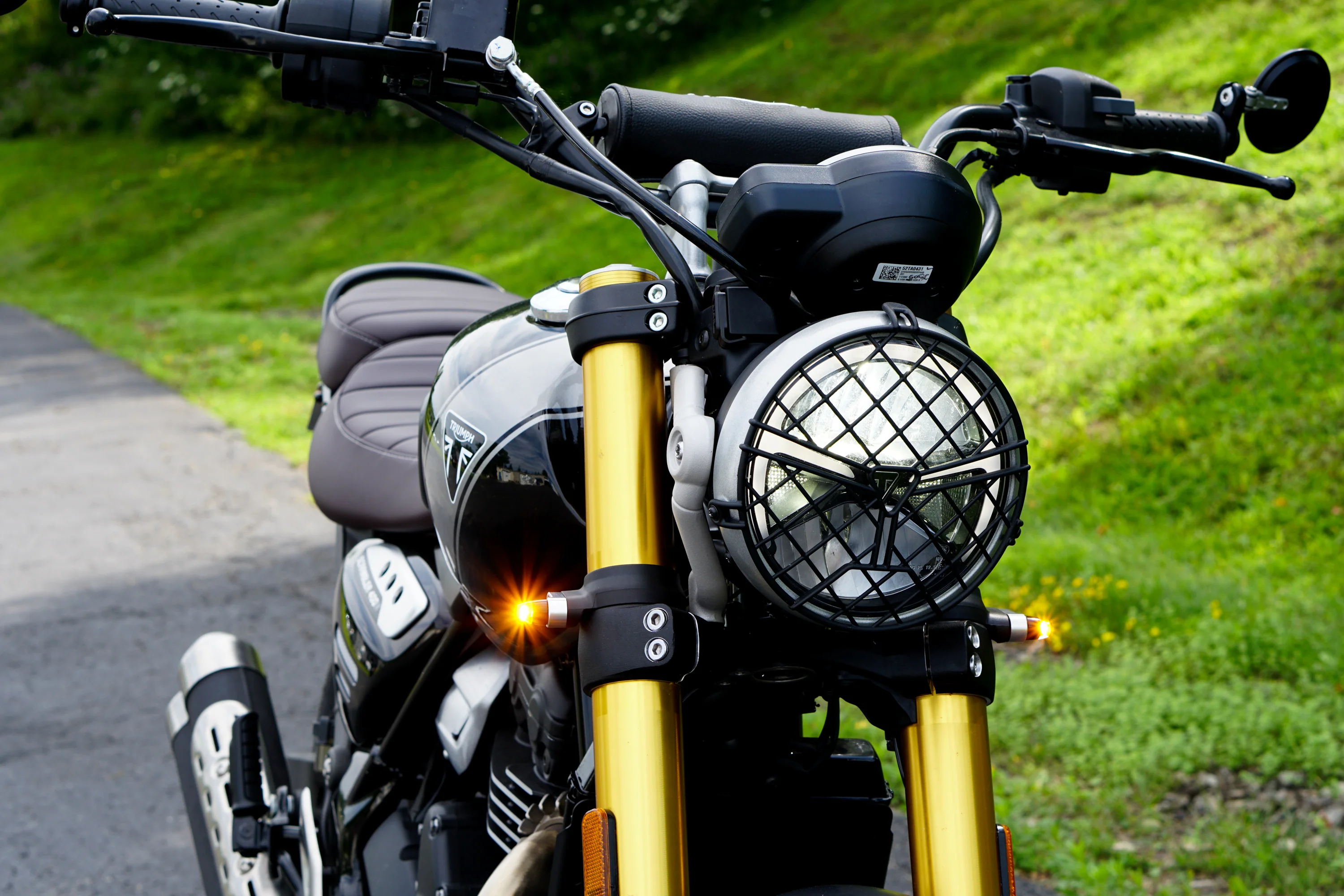 Triumph Speed 400 & Scrambler 400  Low Profile Plug & Play Front Turn Signal Kits - Image 18