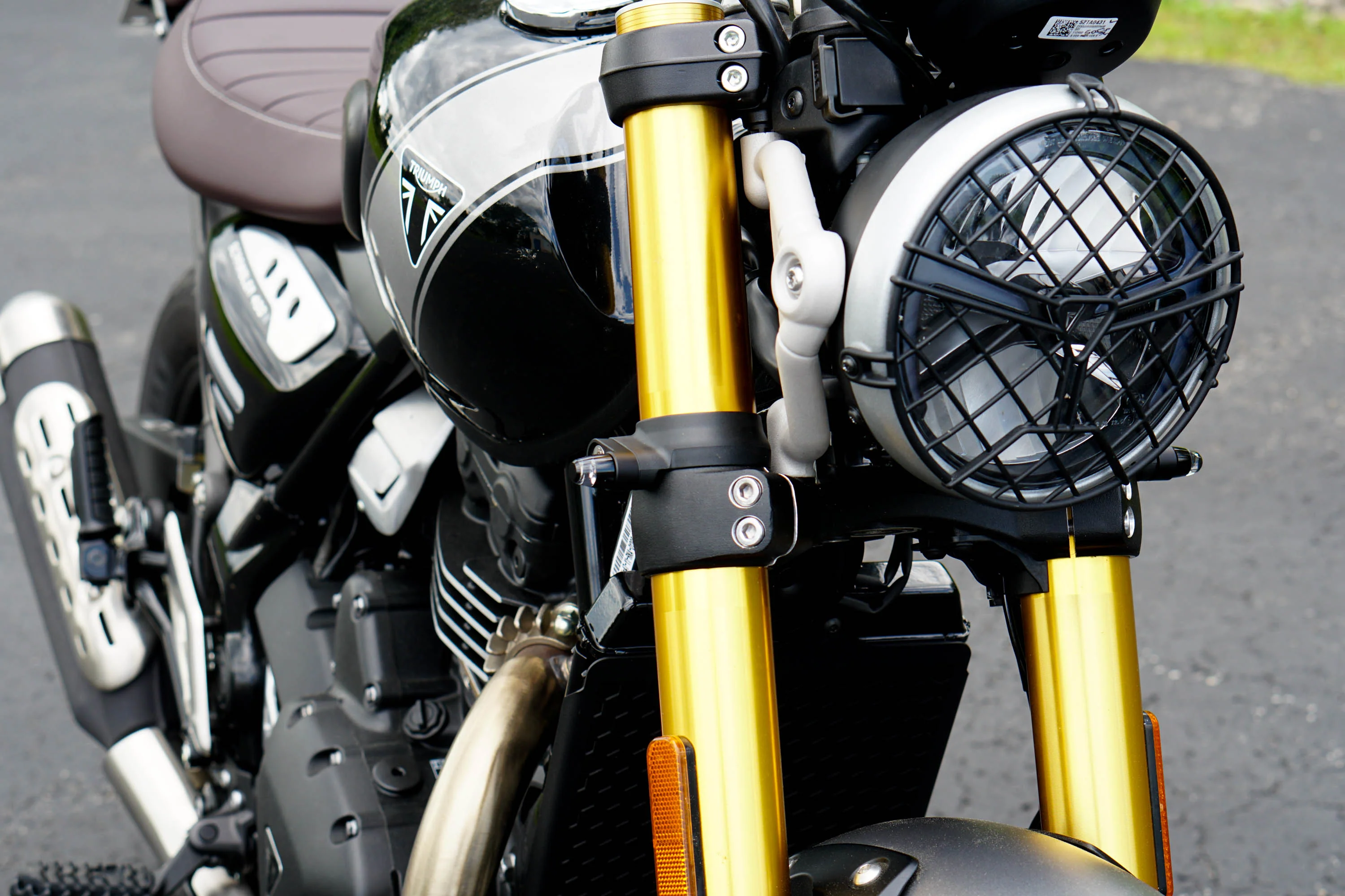 Triumph Speed 400 & Scrambler 400  Low Profile Plug & Play Front Turn Signal Kits - Image 4