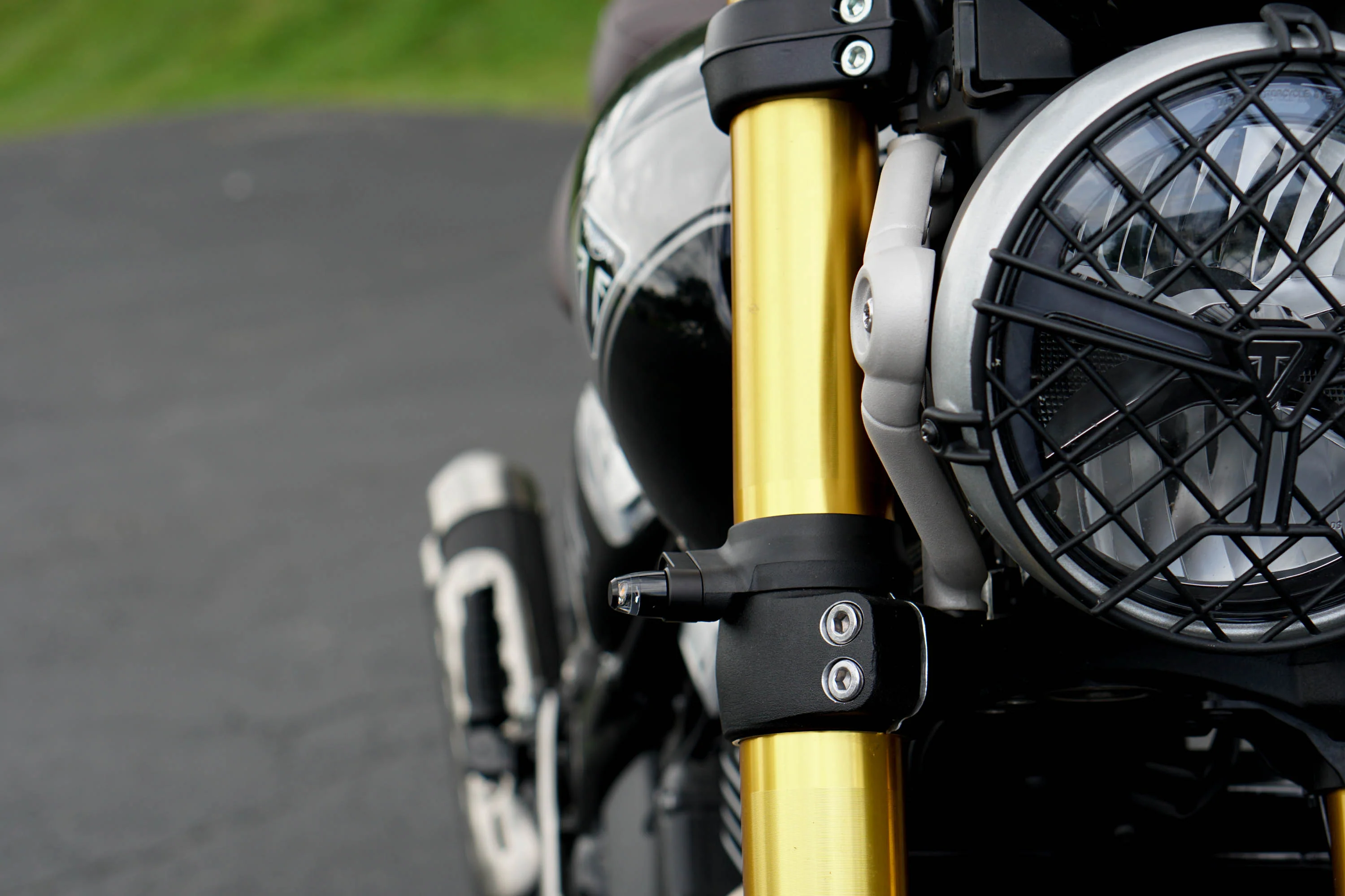 Triumph Speed 400 & Scrambler 400  Low Profile Plug & Play Front Turn Signal Kits - Image 7