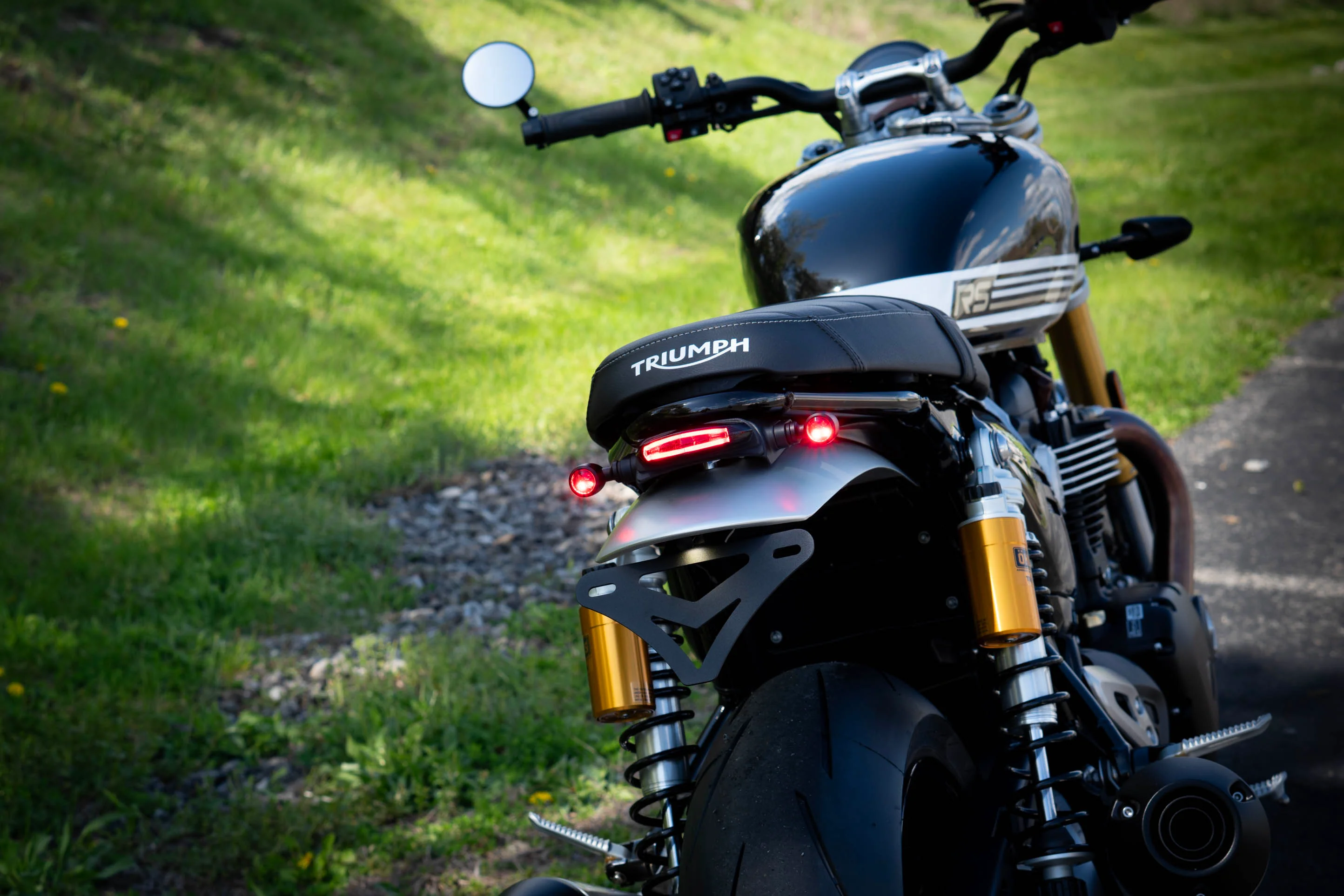 Triumph Speed Twin 1200 (2019–2024) Brogue Euro LED Center Tail Light Conversion Kit - Image 5