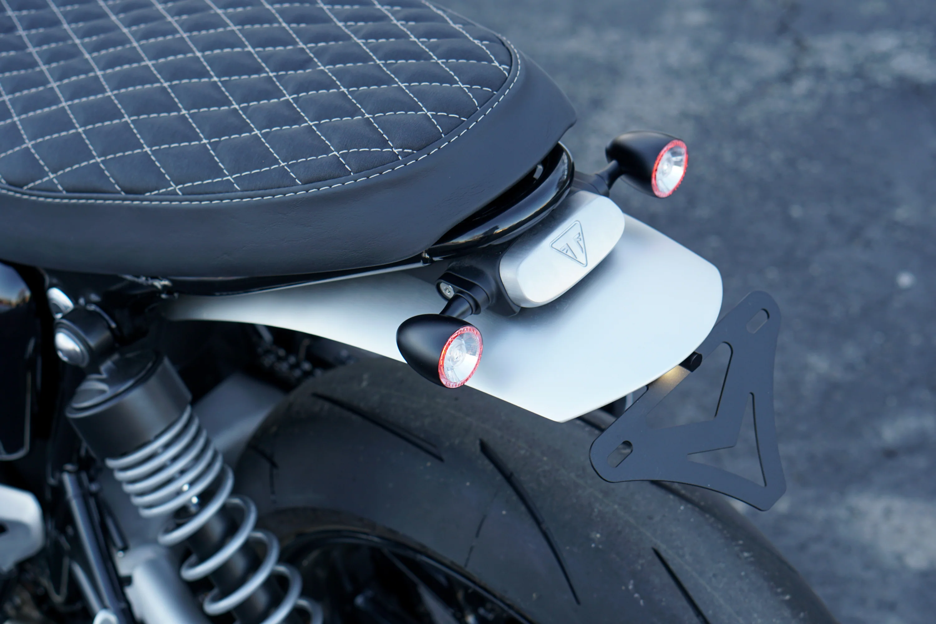 Triumph Speed Twin 1200 Plug & Play Kellermann Bullet 1000 DF 3-IN-1 Rear Turn Signal Kit - 2019-2024 - Image 9