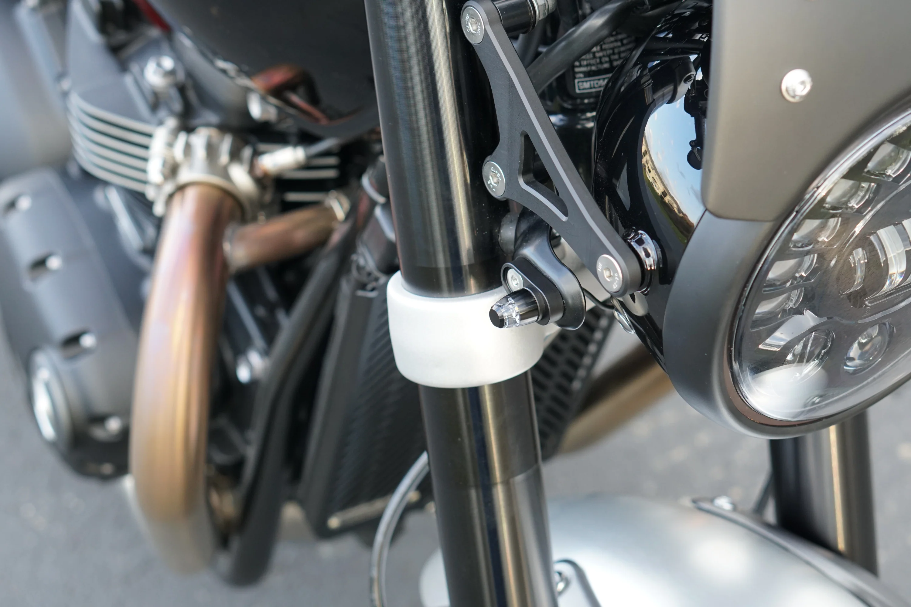 Triumph Speed Twin 1200 Plug & Play Motogadget Front Turn Signal Kits - 2019-2024 - Image 4