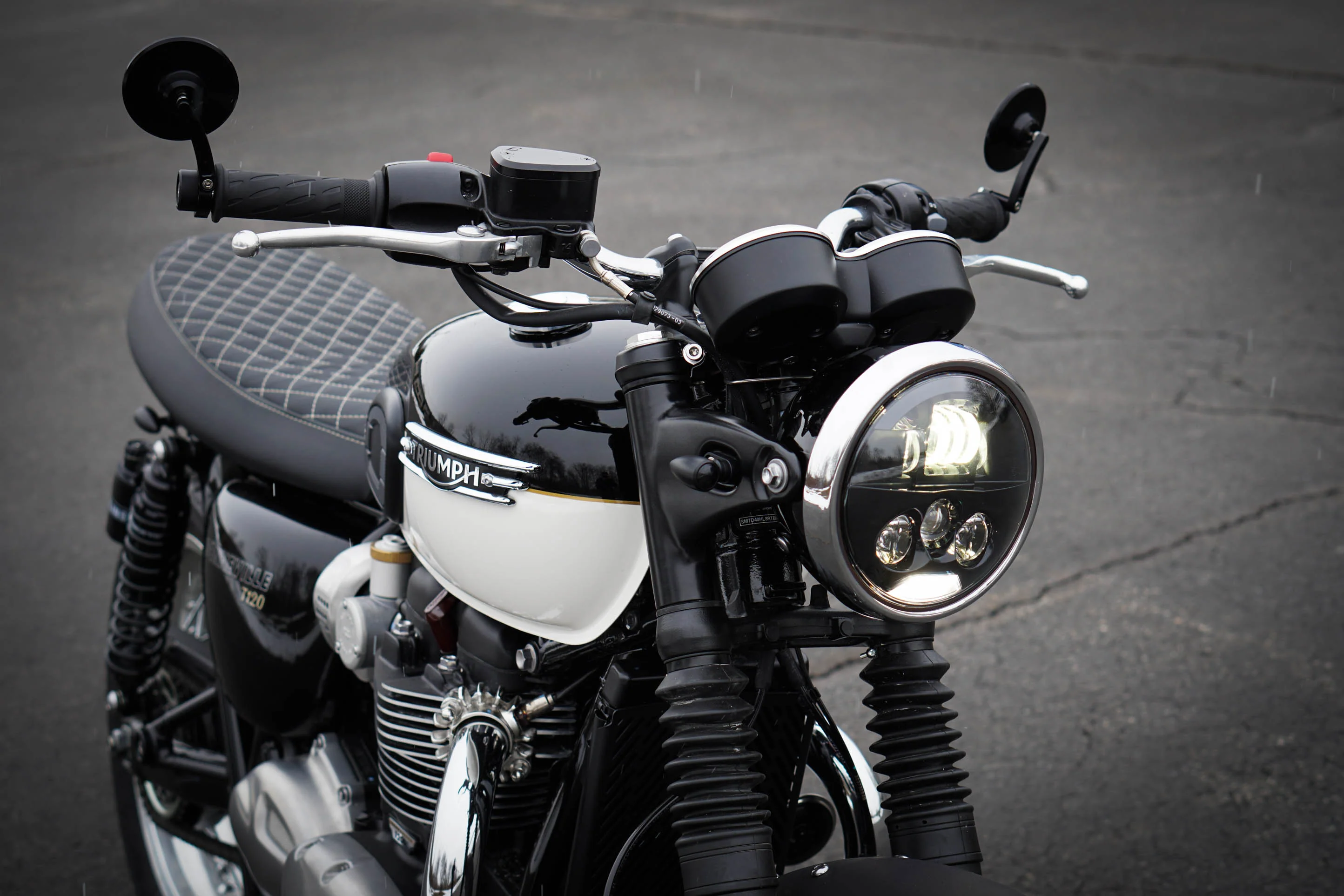 Triumph Bar End Finishers & Mirror Kits - Slim-Line - 1” Handlebar Triumph Models – Bobber, Speedmaster, T100 & T120 - Image 3