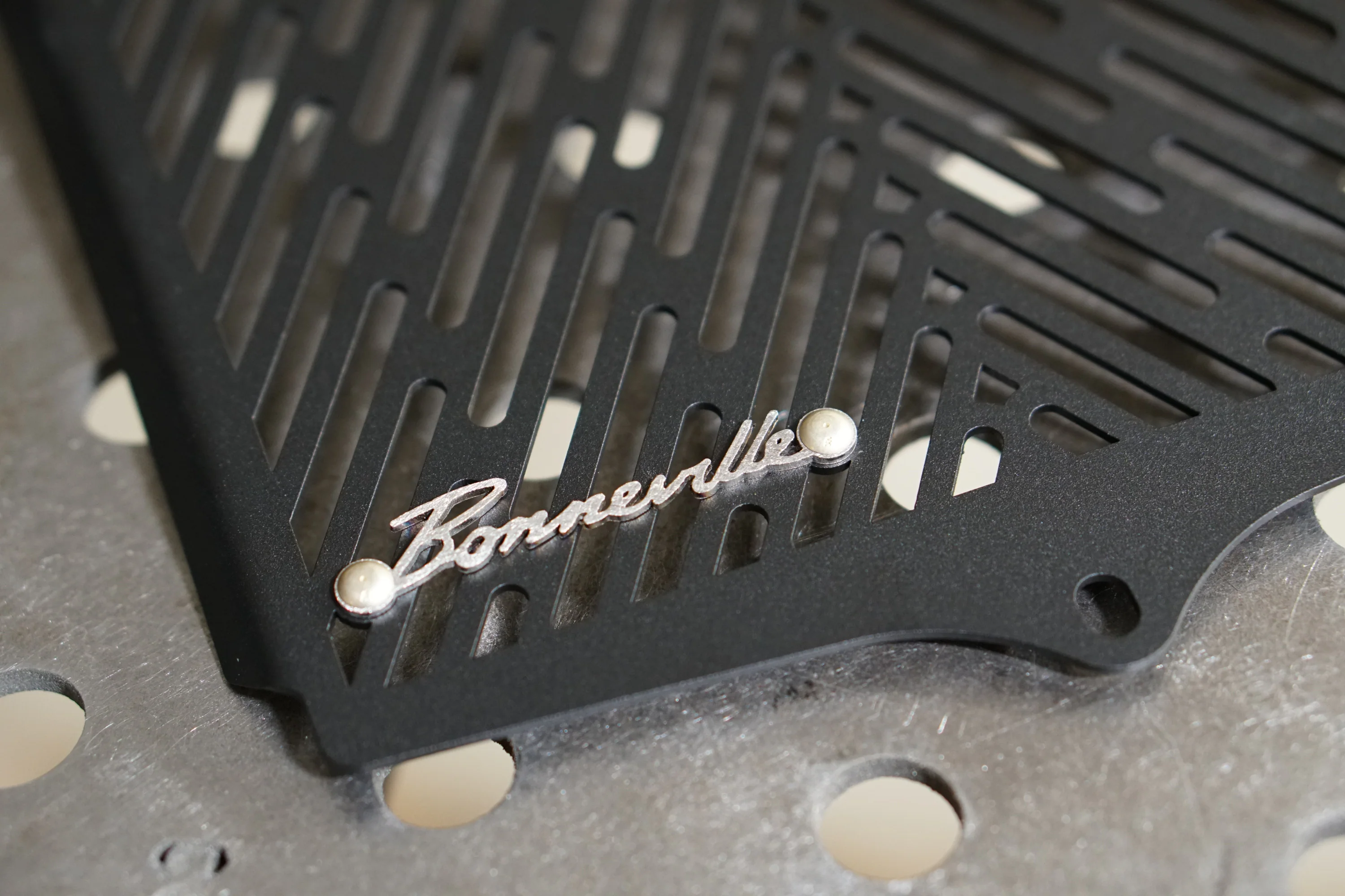 Triumph Radiator Guard - 2016+ Triumph Speed Twin, Thruxton R / 1200, Bonneville T100, T120, Street Twin / Cup / Scrambler - Image 9