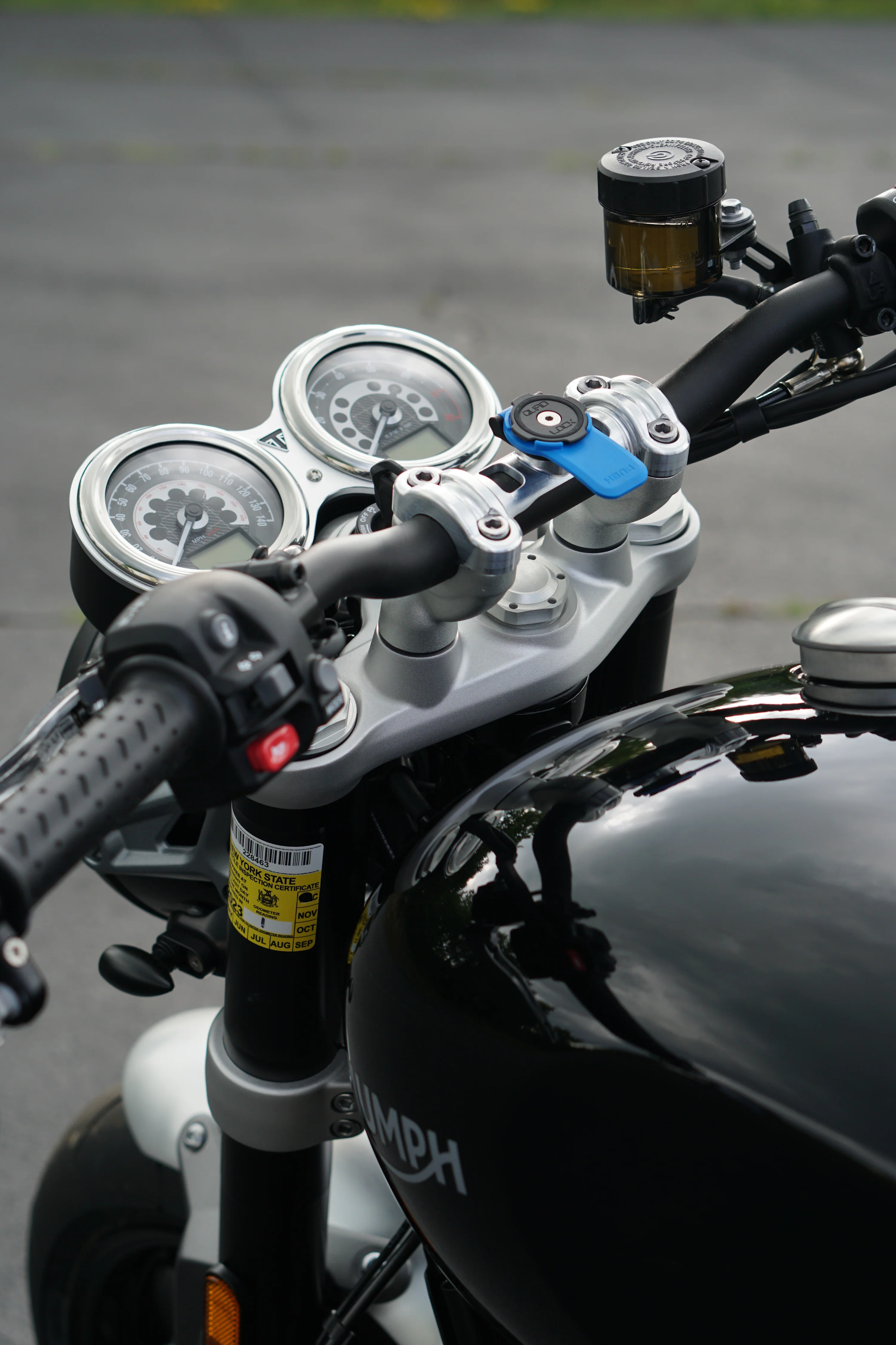 Triumph Speed Twin 1200 & RS 2019 - 2026 - Quad Lock Handlebar Machined Top Clamp Mount - Brogue Moto - Image 4