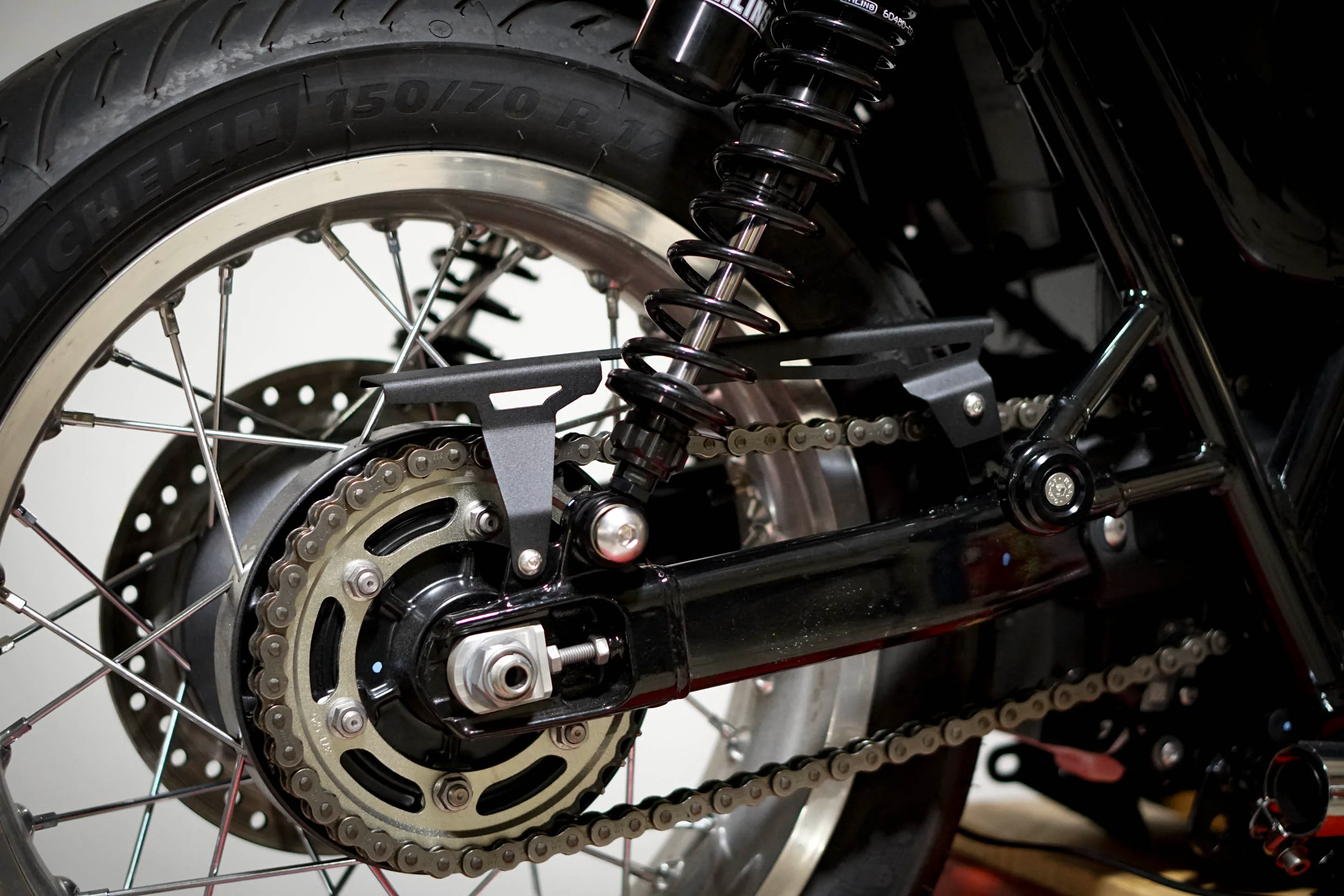 Triumph T120 / T100 Chain Guard - Brogue Moto - Image 3