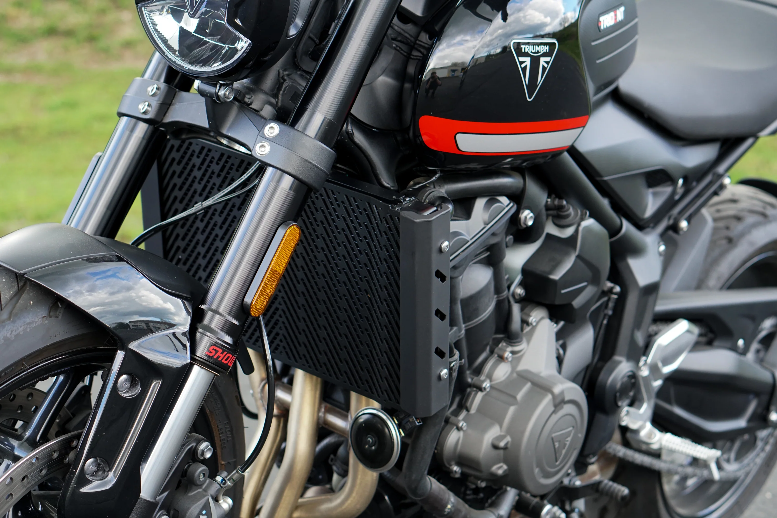 Triumph Trident 660 Front Radiator Guard - Image 11