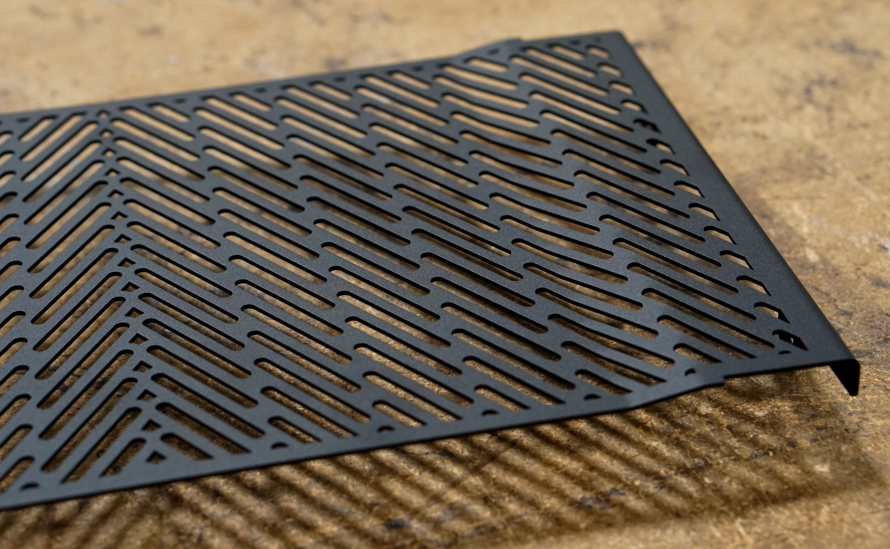 Triumph Trident 660 Front Radiator Guard - Image 8
