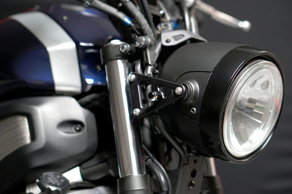 XSR700 Headlight Brackets (stock length) 2016-2021 - Image 4