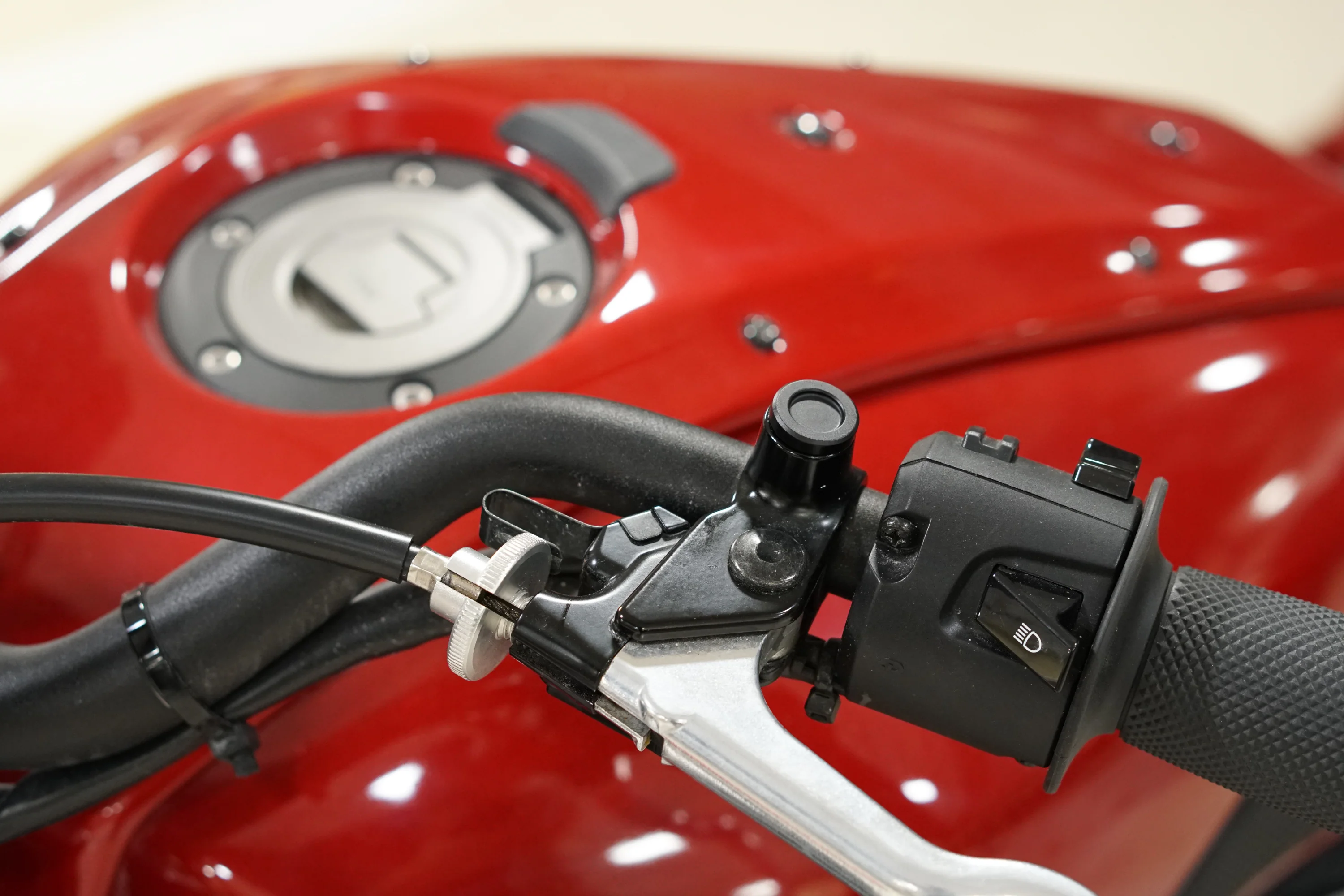 XSR900 Bar End Finishers & Mirror Kits - 2022-2026 - Image 16