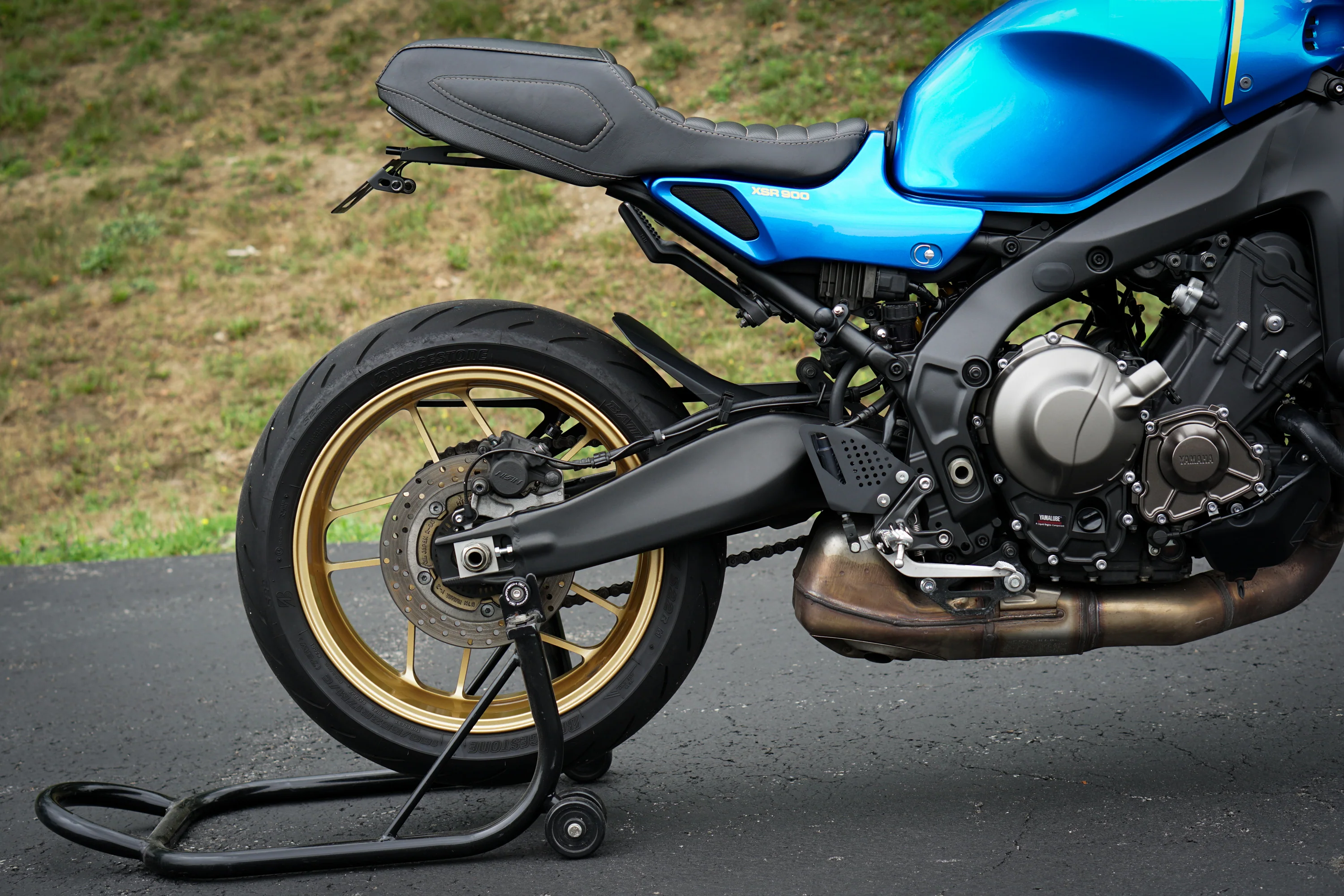 Yamaha XSR900 Black Heel Guards 2022-2026 - Image 3