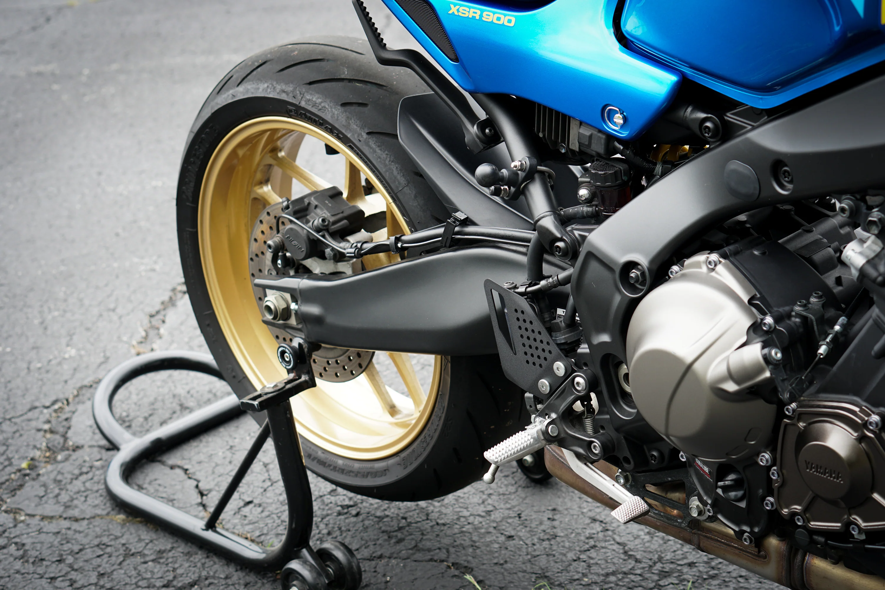 Yamaha XSR900 Black Heel Guards 2022-2026 - Image 7